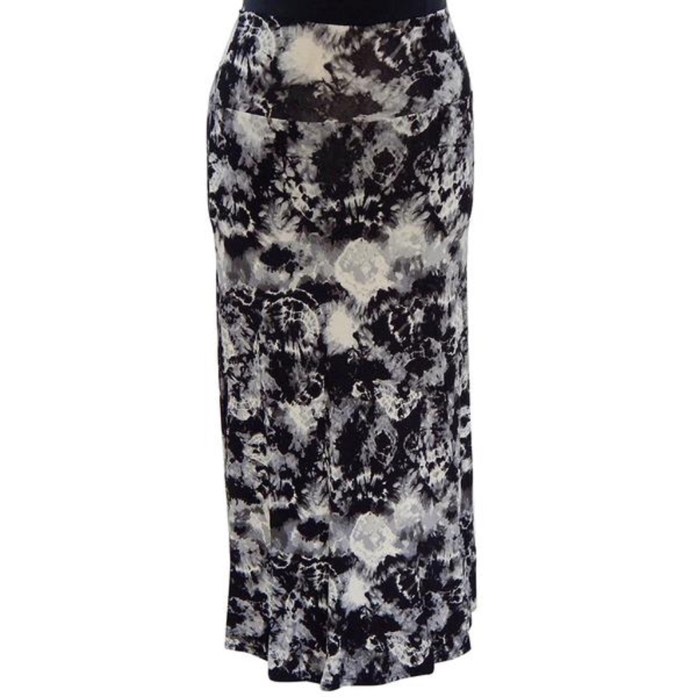 Plus Size Tye-Dye Maxi Skirt